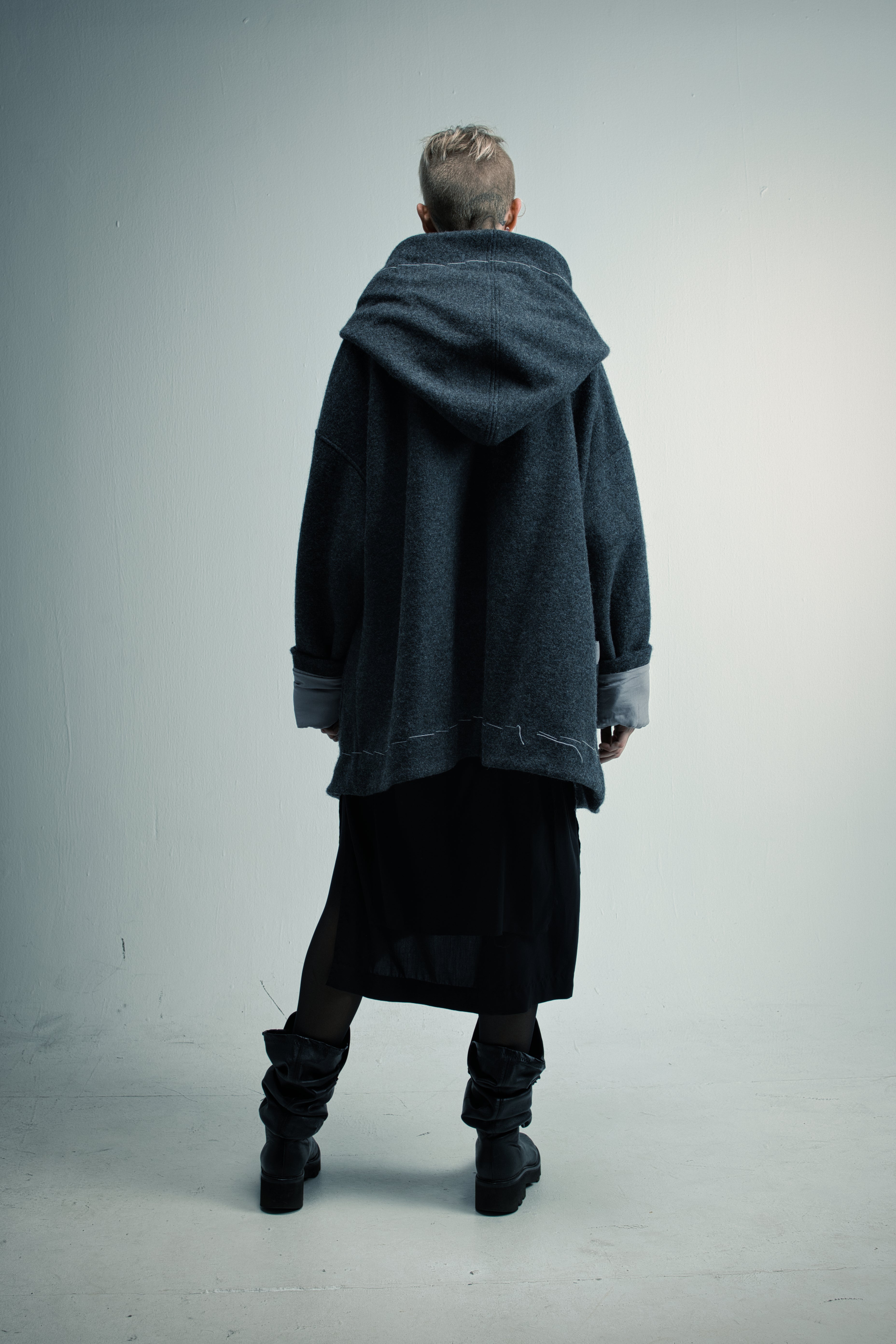 Coat "Hülle"