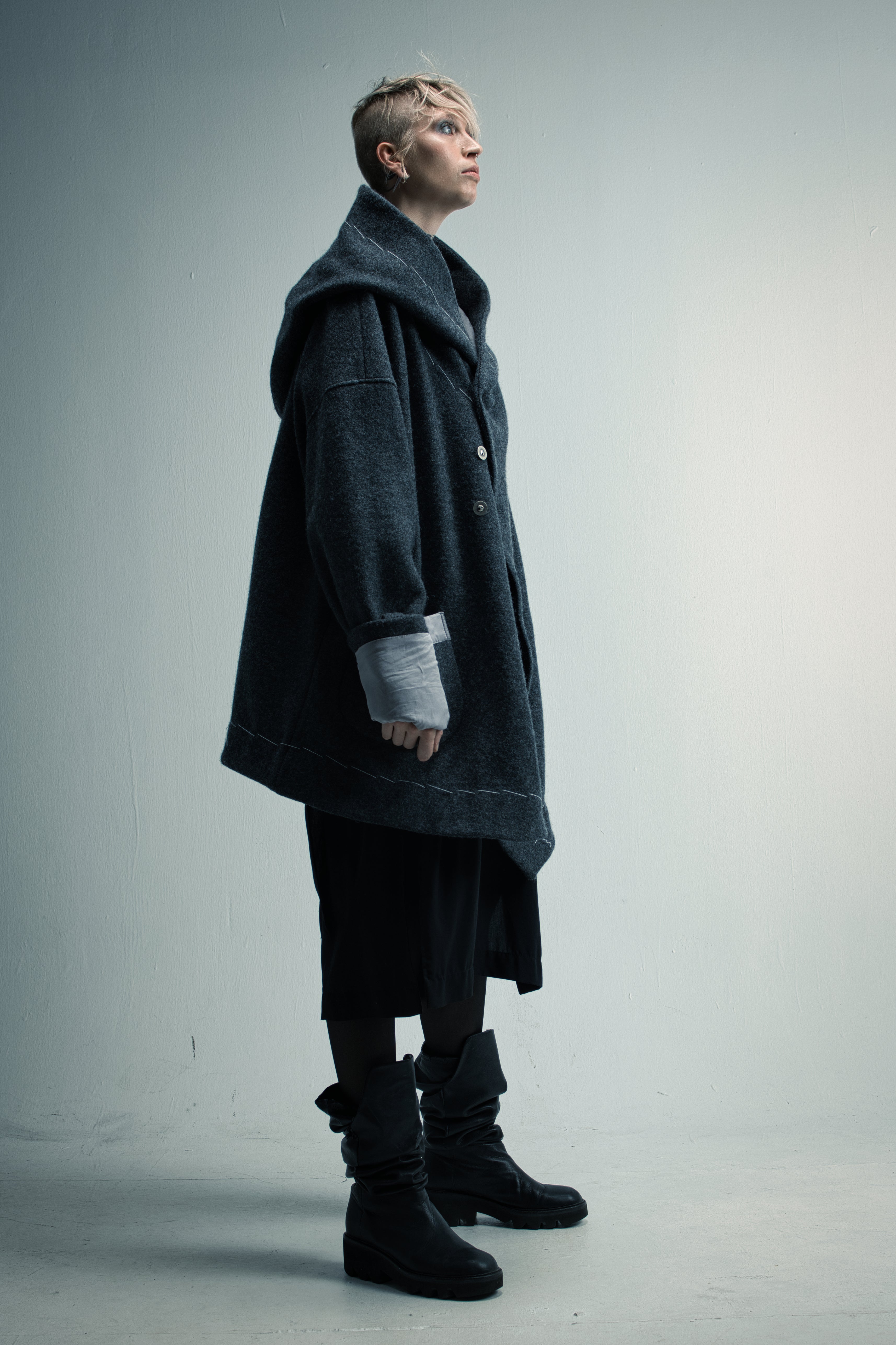 Coat "Hülle"