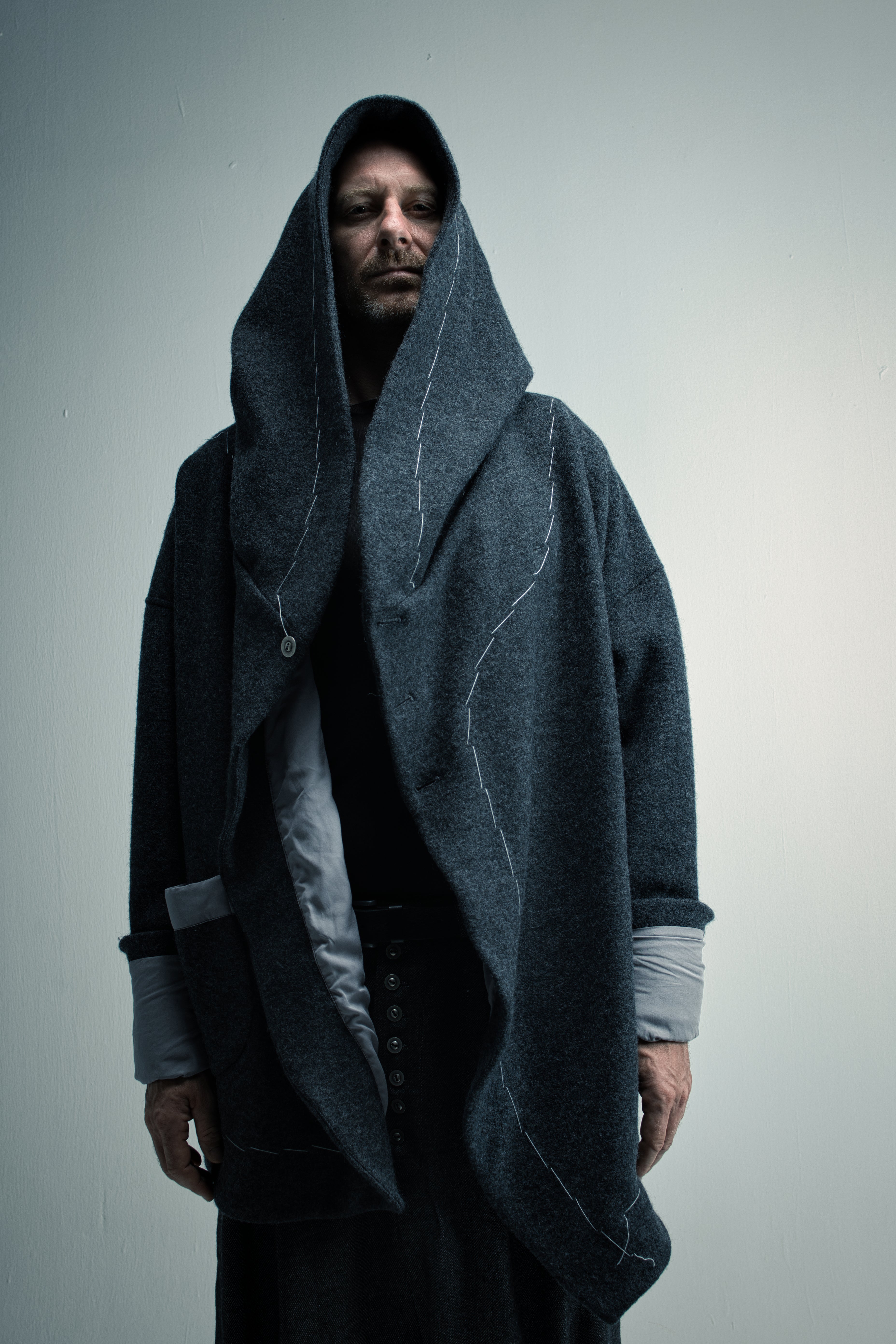 Coat "Hülle"