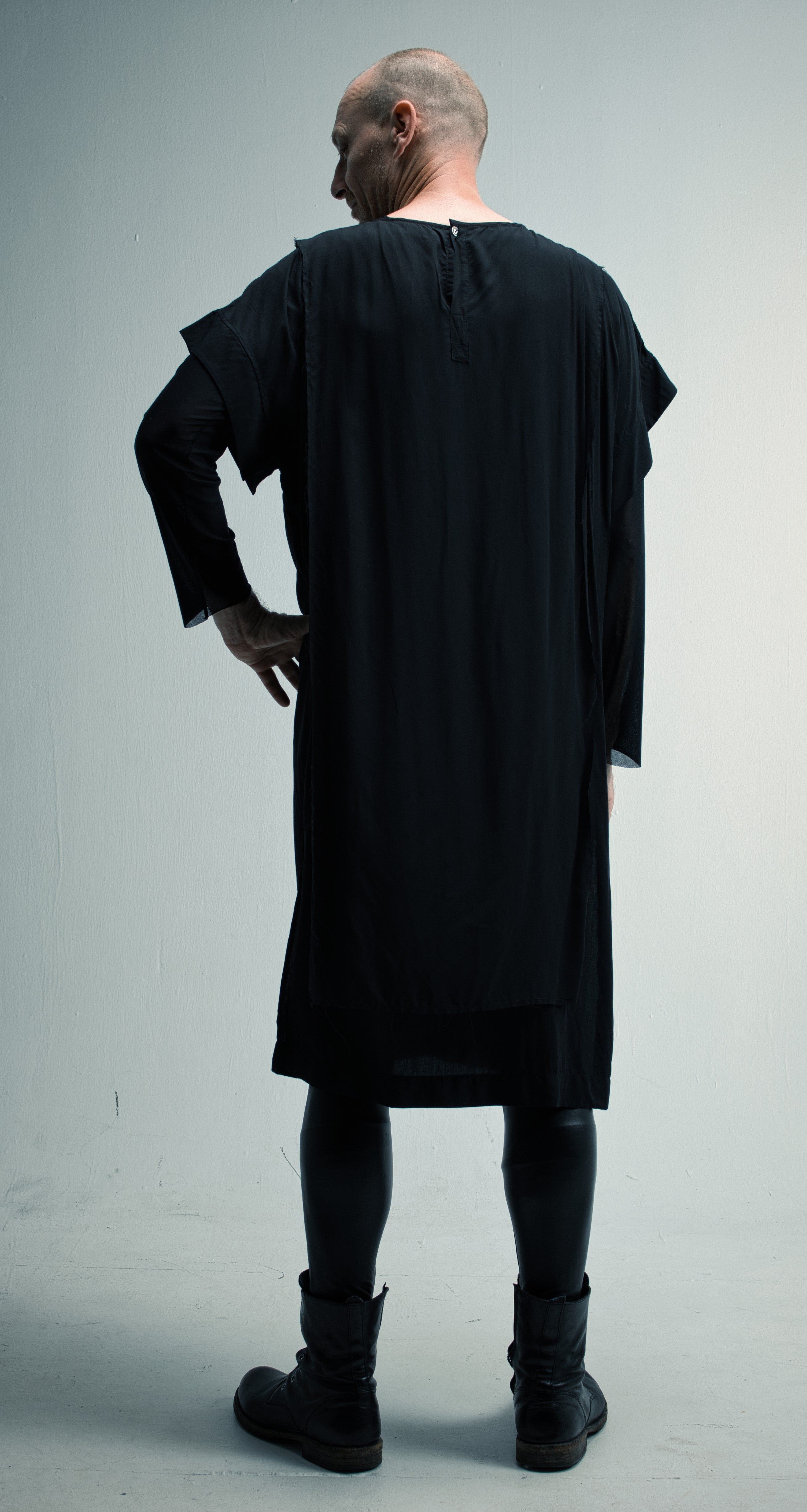genderless dress "Geist"
