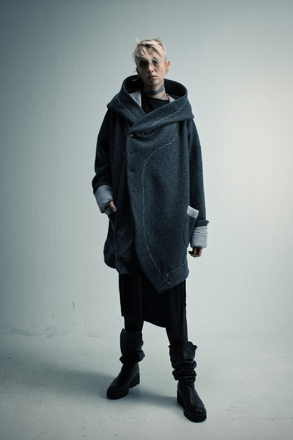 Coat "Hülle"