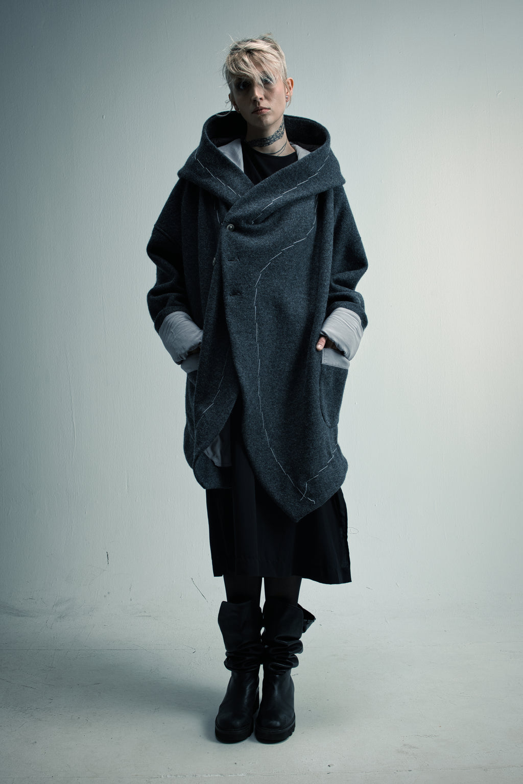 Coat "Hülle"