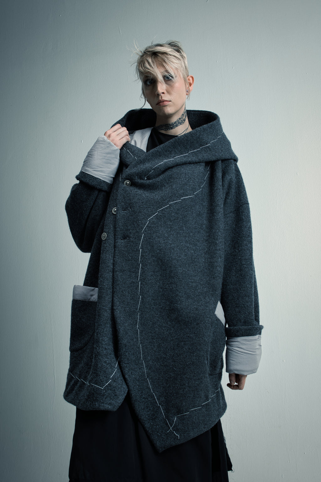 Coat "Hülle"