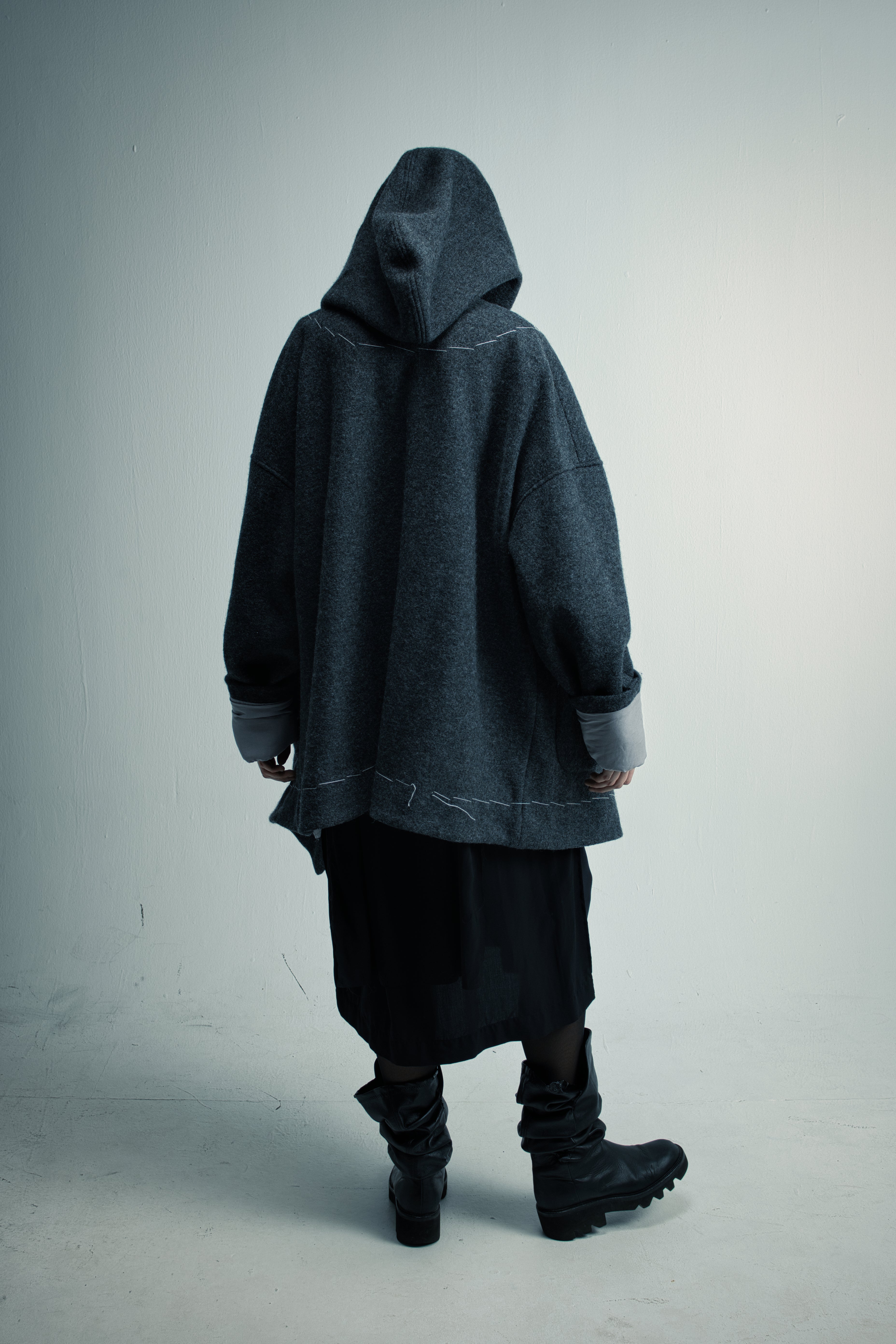 Coat "Hülle"