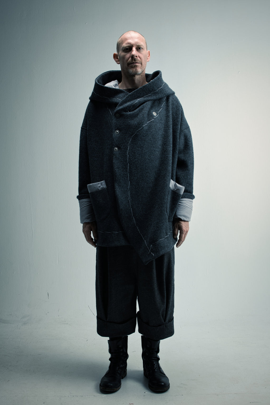 Coat "Hülle"