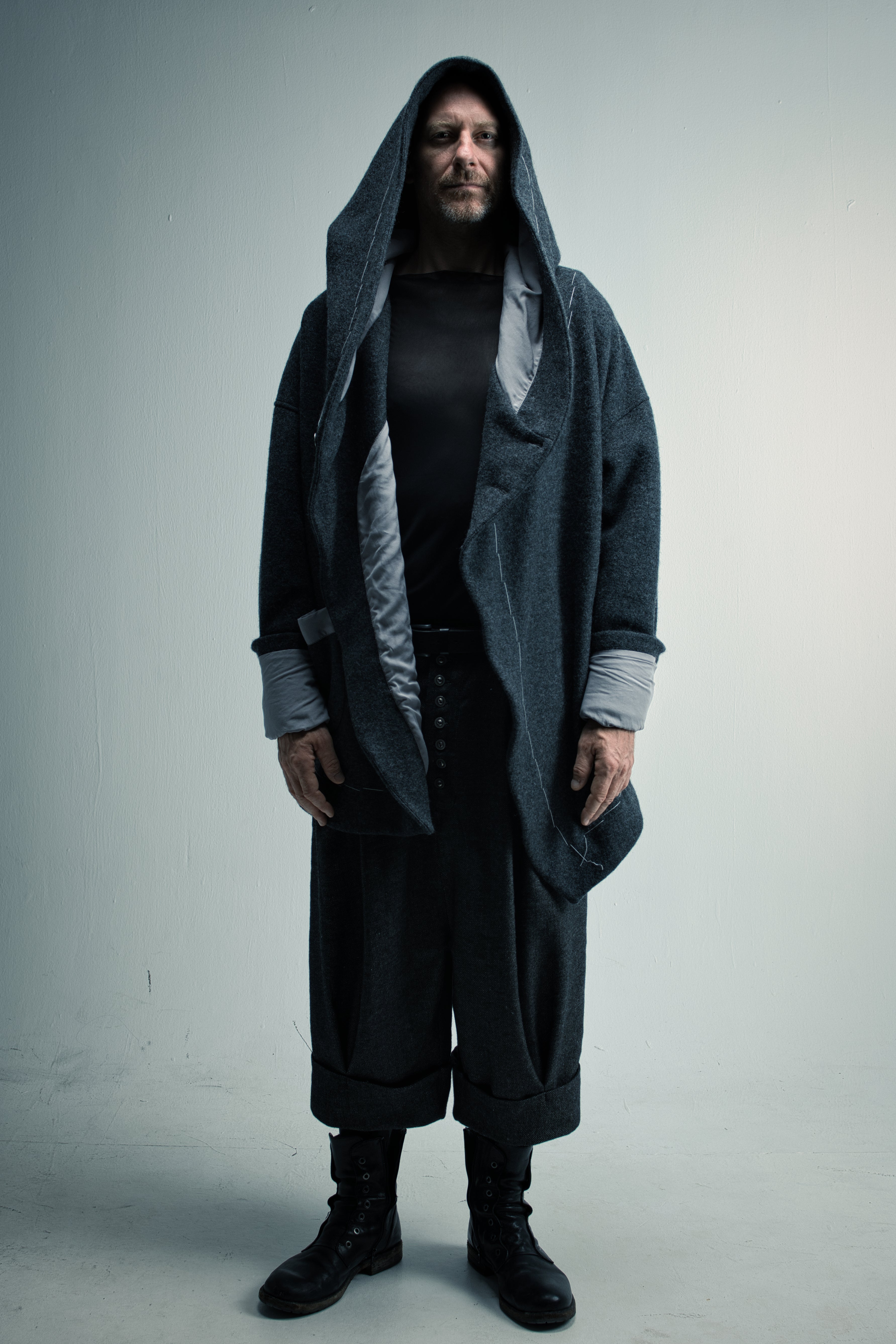 Coat "Hülle"