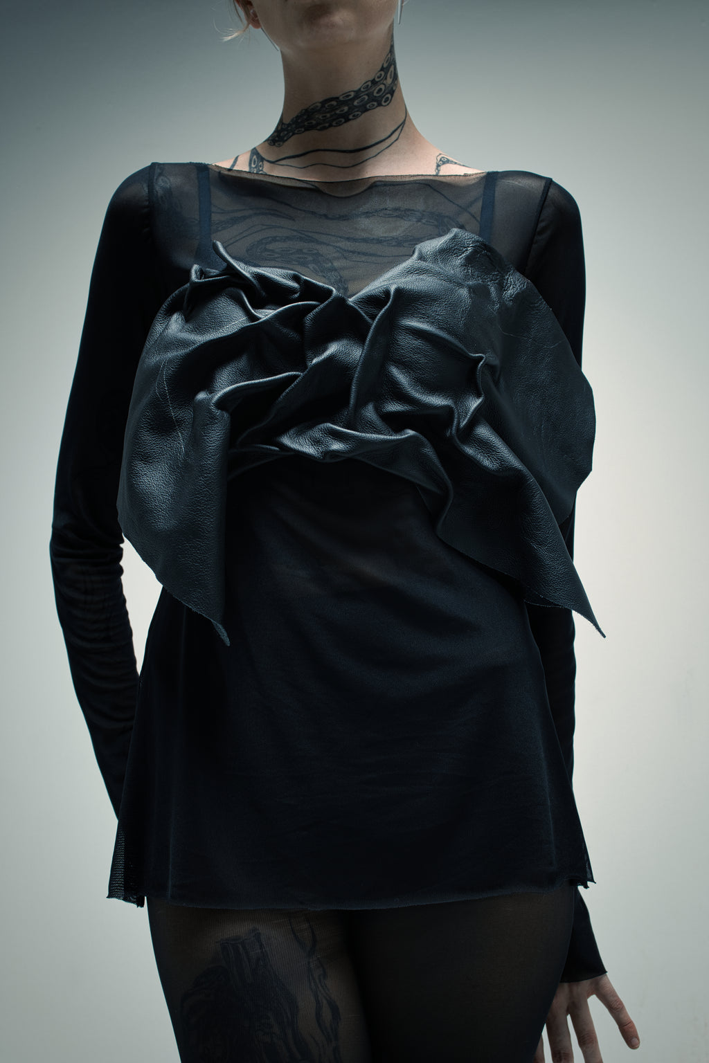 gathered chest harness