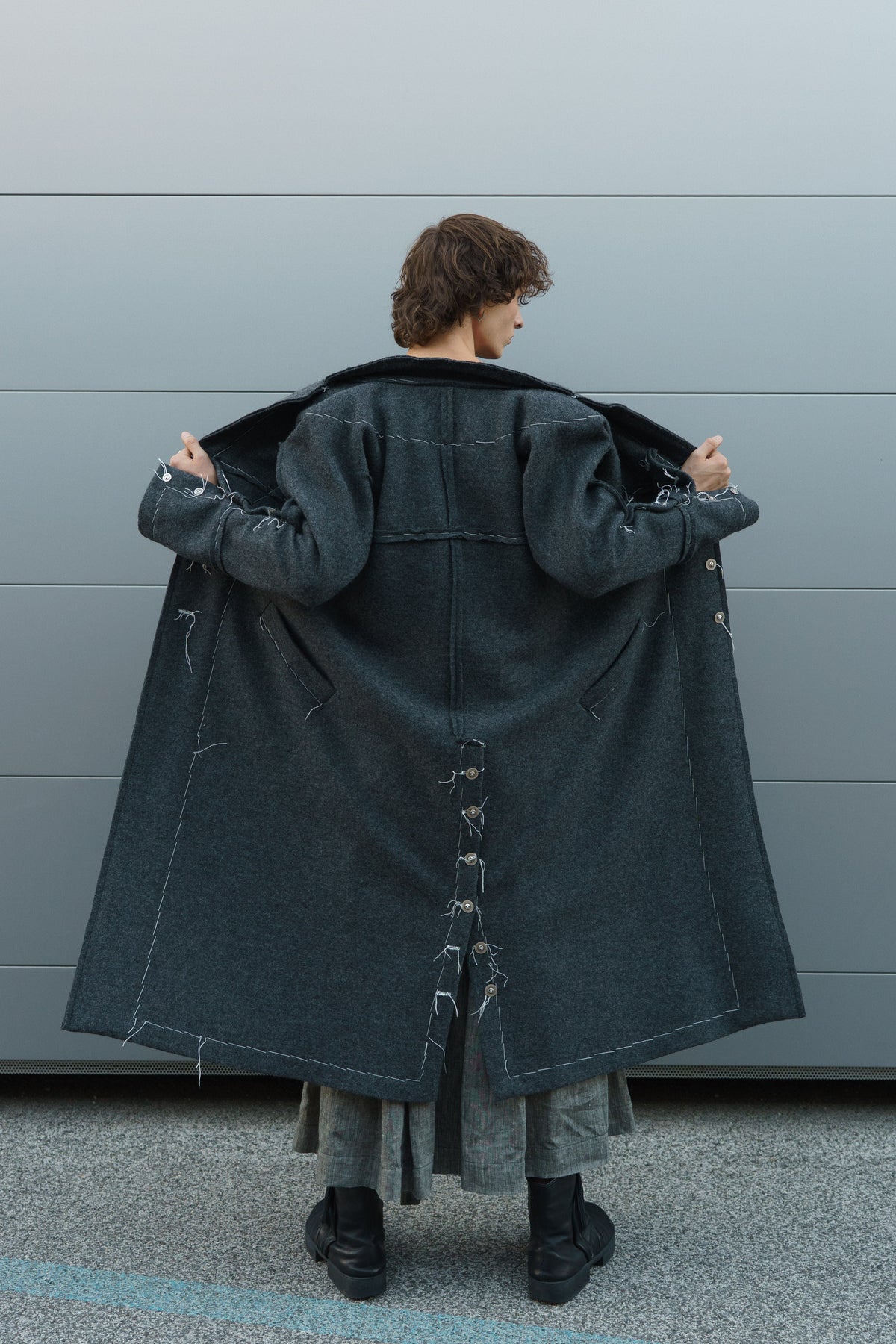 MOUNT wool coat