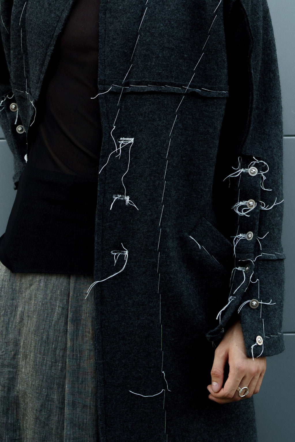 MOUNT wool coat