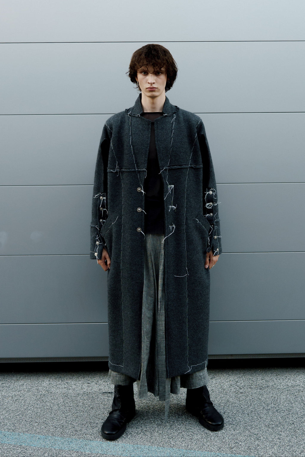 MOUNT wool coat