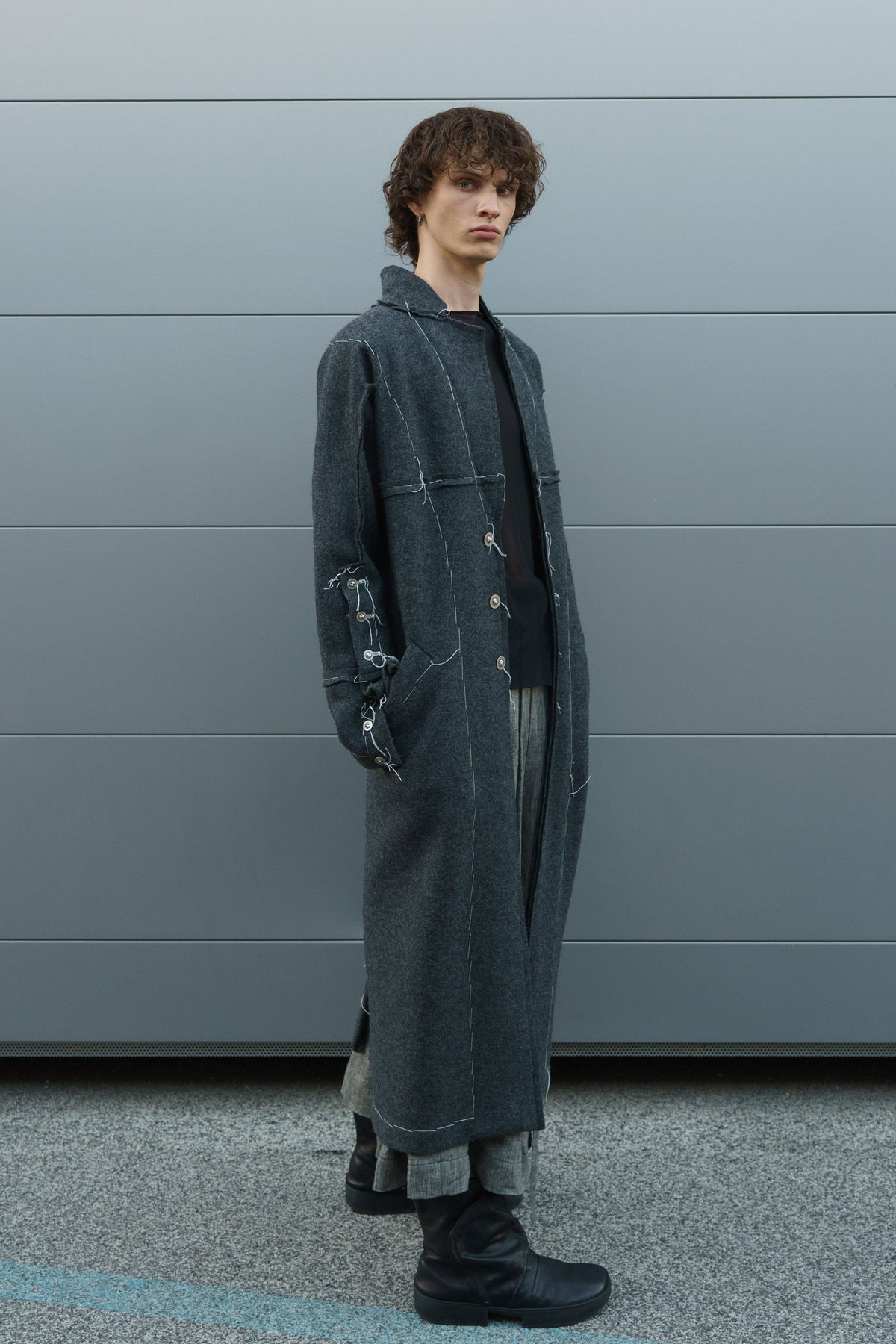 MOUNT wool coat